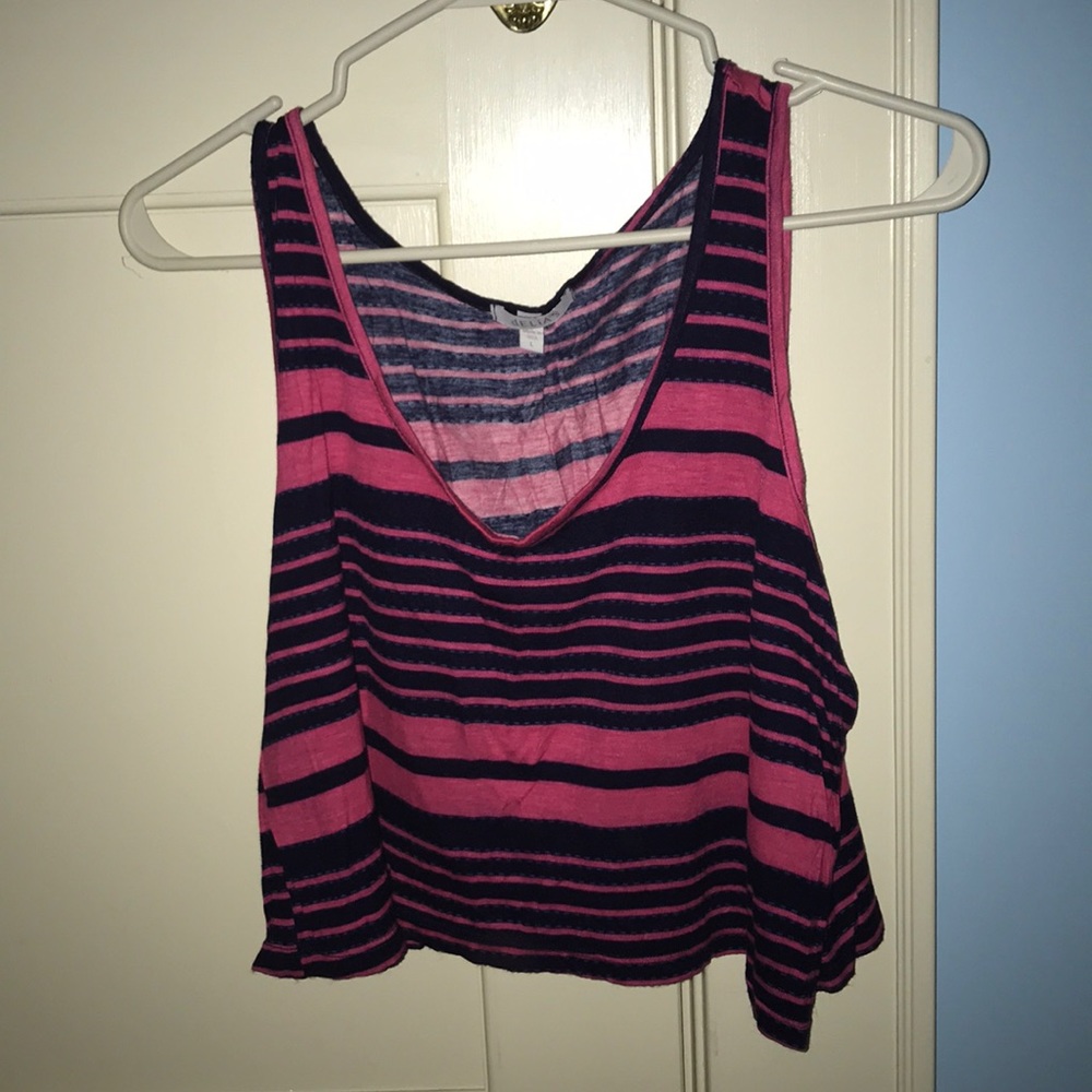 Delia’s crop top